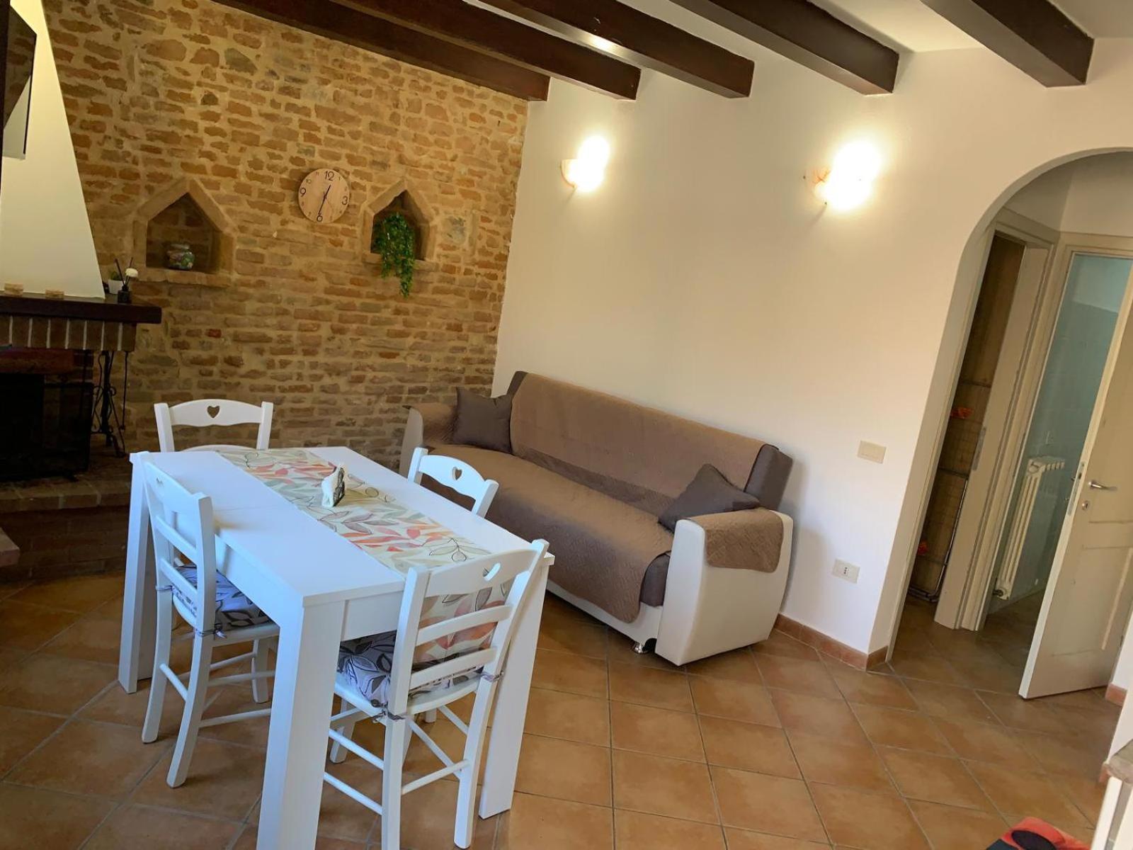 Agriturismo La Pergola Кастільйоне-дель-Лаго Екстер'єр фото